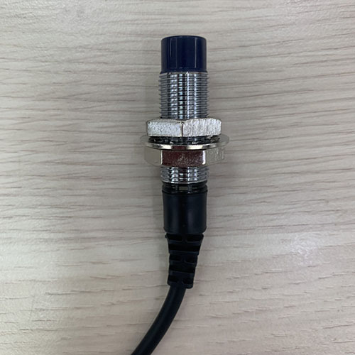 Cảm biến tiệm cận UP12RD-4PA, 3 Wire PNP, 2 Wire N.C
